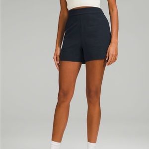 Lululemon Flat Front Relaxed Short 4 in! True Navy!